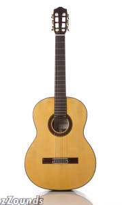 Cordoba C7 Classical Acoustic Guitar (with Gig Bag)