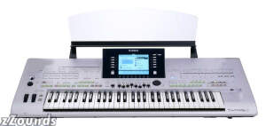 Yamaha Tyros 3 61-Key Arranger Workstation Keyboard