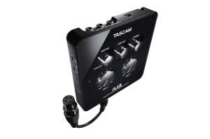 Tascam iU2 iPad Audio Interface