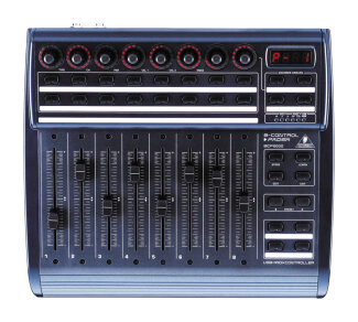 Behringer BCF2000 Surface