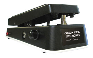 MXR MC404 CAE Crybaby Wah