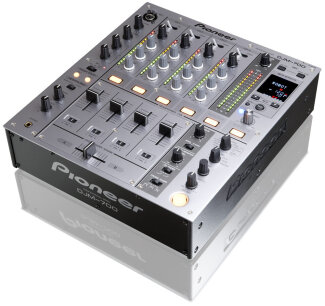 Pioneer DJM-700 DJ Mixer