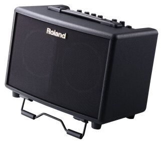Roland AC-33 Acoustic Amp