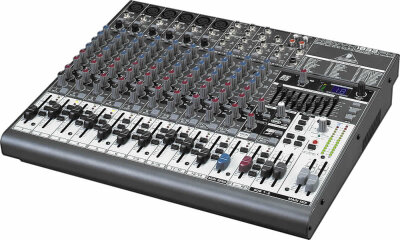 Behringer XENYX 1832FX