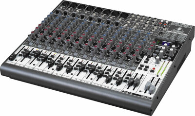 Behringer XENYX 2222FX