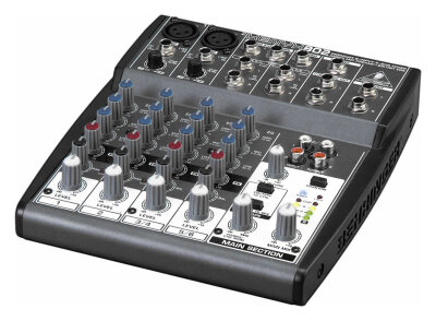 Behringer XENYX 802