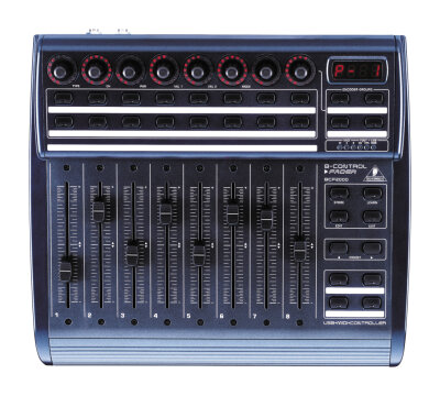 Behringer BCF2000 Surface