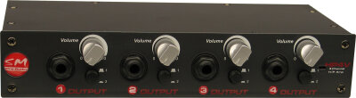 SM Pro HP4 Headphone Amp