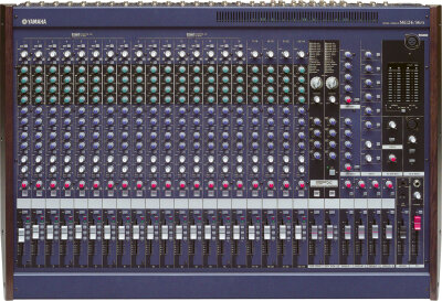 Yamaha MG24/14FX Mixer