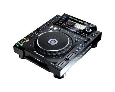 Pioneer CDJ 2000 Player