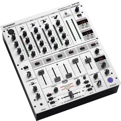 Behringer DJX700 DJ Mixer