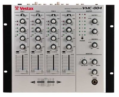 Vestax VMC-004 DJ Mixer