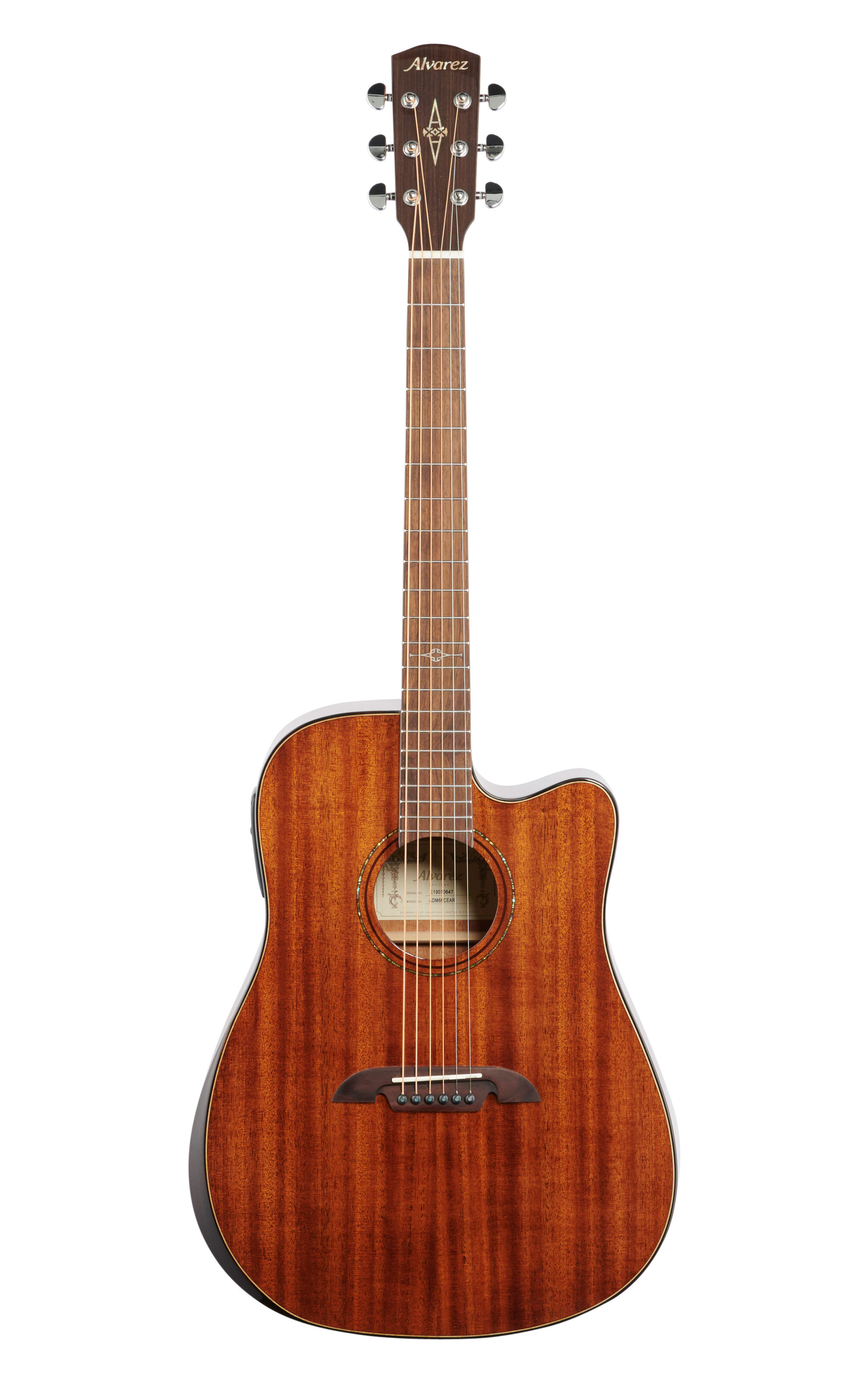 Alvarez ADM66CEAR Artist Elite Dreadnought AE -  AED66ce_Armrest